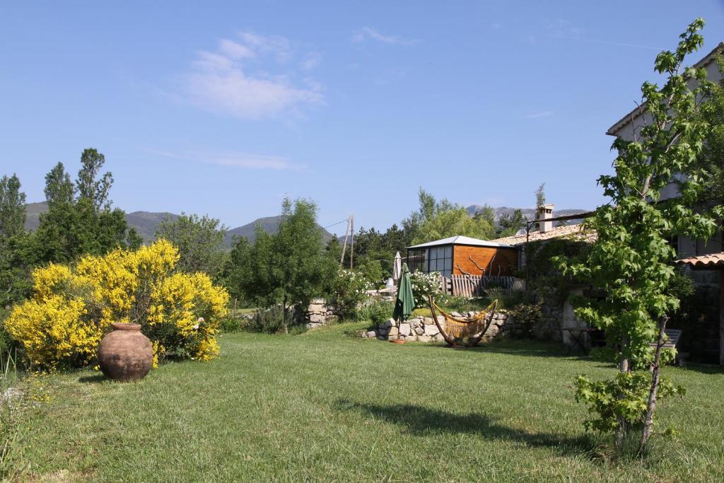 Les Hauts De L'Escoulaou Hotel Castellane Phòng bức ảnh