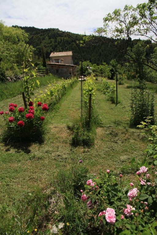 Les Hauts De L'Escoulaou Hotel Castellane Phòng bức ảnh